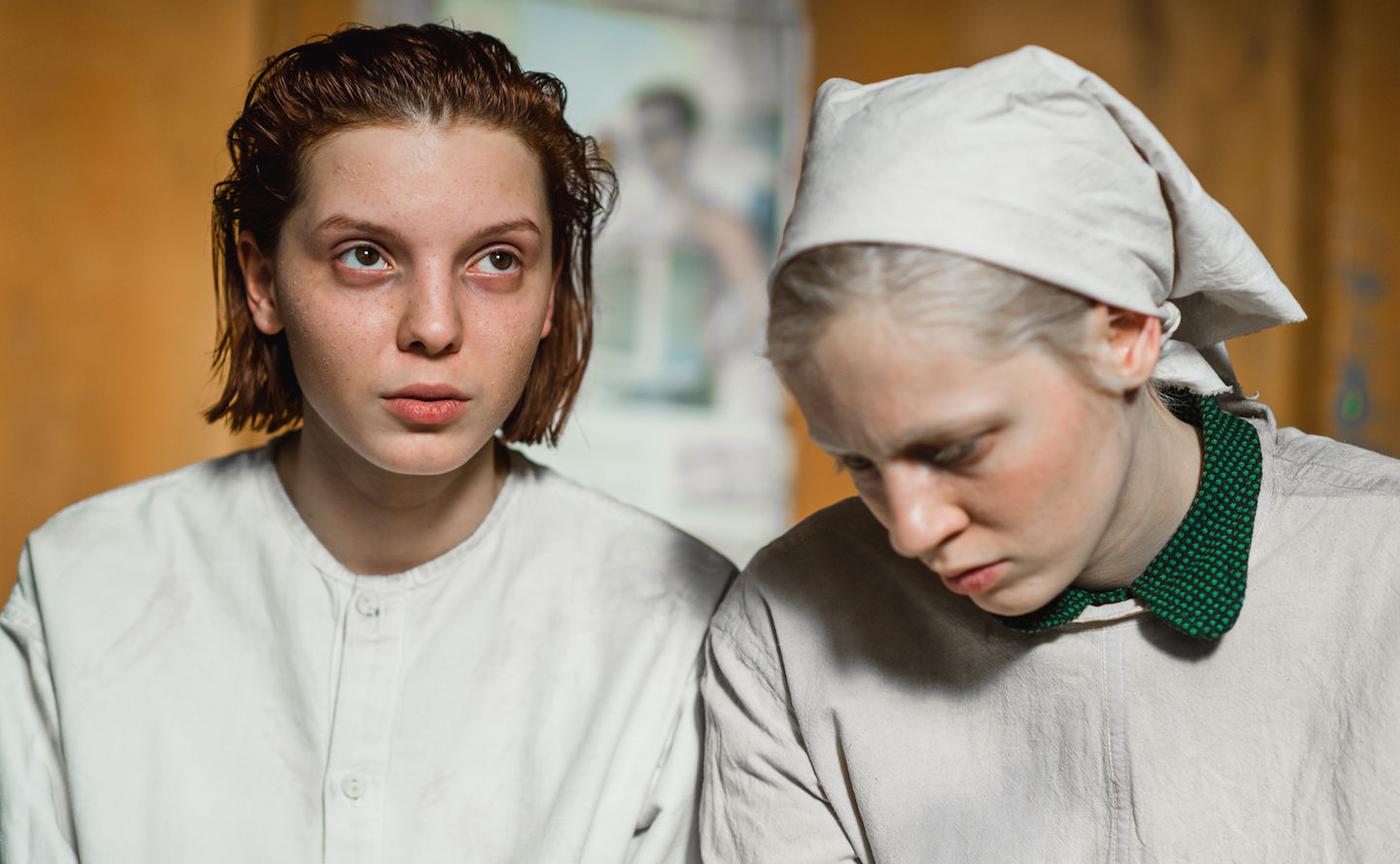 Beanpole filminden bir sahne